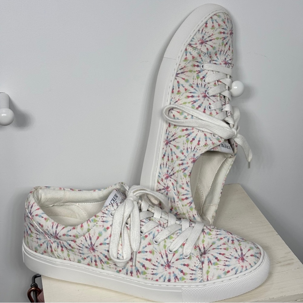 J.Crew Size 10M 10 Tie-dyed Road Trip Sneakers Lace Up Summer Shoes